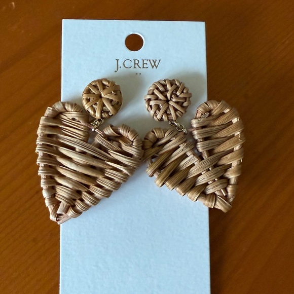 J Crew Factory Woven Rattan Heart Shape  Statement Earrings  NEW - Picture 1 of 5
